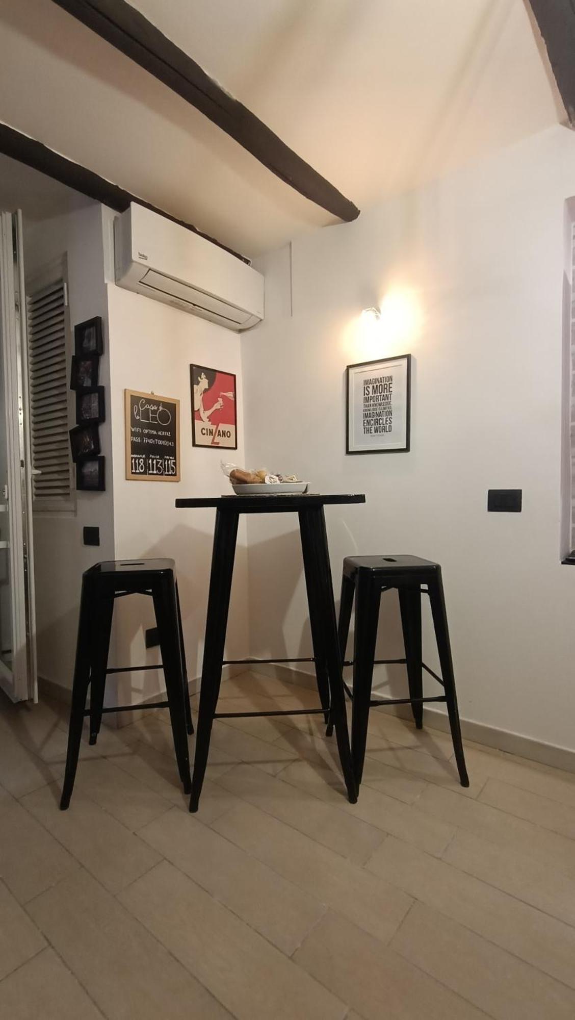 Appartement La Casa Di Leo à Naples Extérieur photo